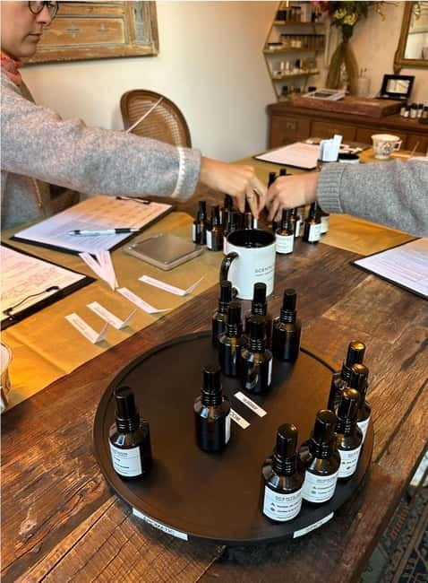 Amsterdam Center: Parfum Creation Workshop - Amsterdam Center: Parfum Creation Workshop – A Truly Personal Fragrance Journey