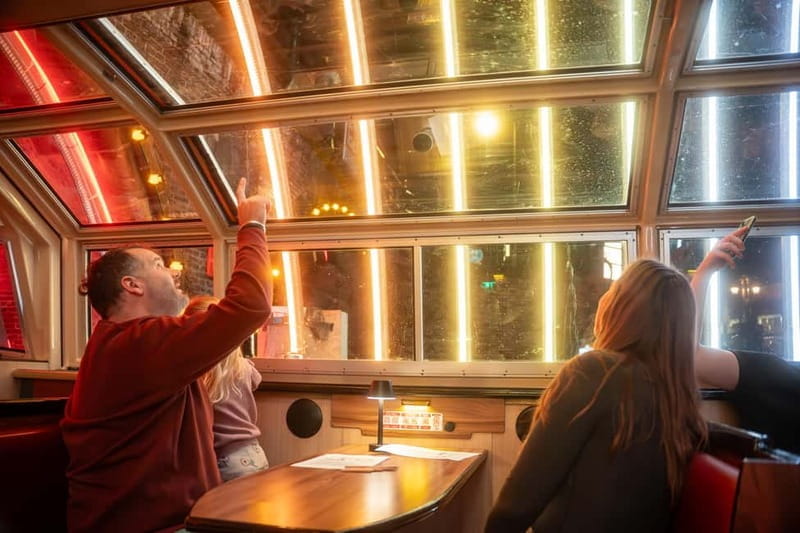 Amsterdam: Cozy Light Festival Cruise with Hot Chocolate - Experiencing the Amsterdam Light Festival Cruise: A Practical Guide