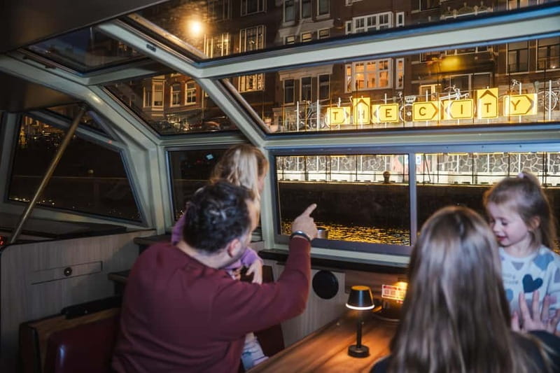 Amsterdam: Cozy Light Festival Cruise with Hot Chocolate - FAQs