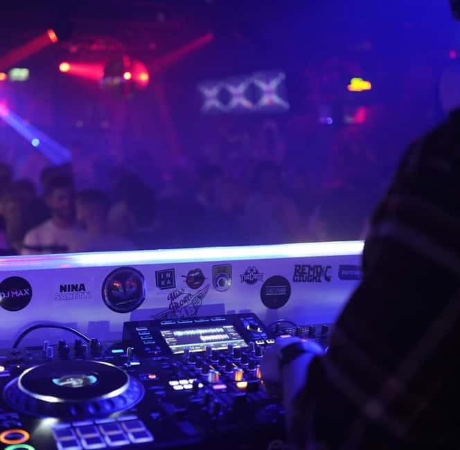 Amsterdam: DJ Workshop101 with a Professional DJ - FAQs