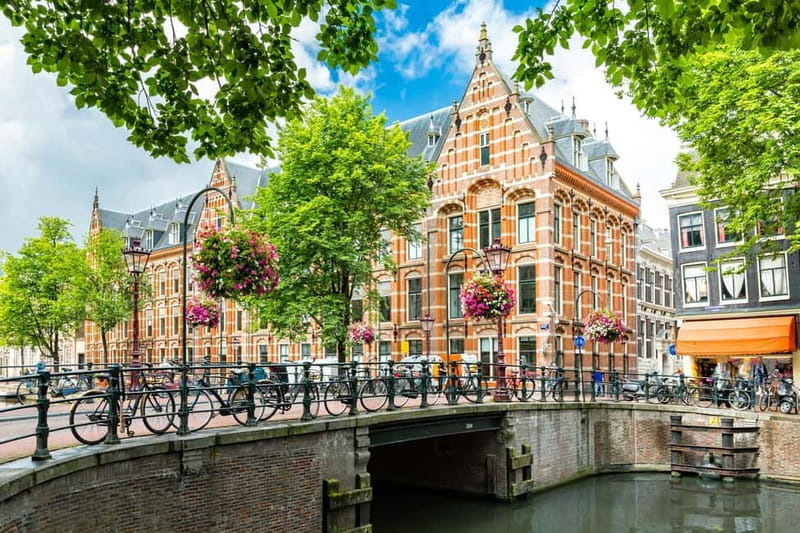 Amsterdam : Dutch East & West India Company Walking Tour - Investigating the Heart of Amsterdam’s Golden Age