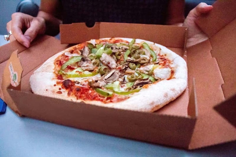 Amsterdam: Evening Pizza Cruise Along the Canals - Value for Money