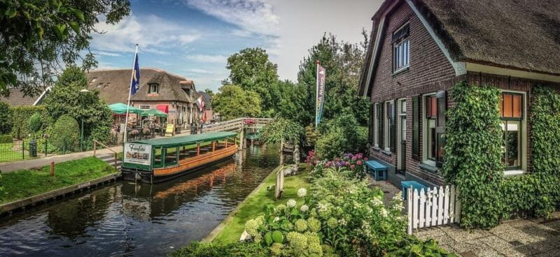 Amsterdam: Explore Giethoorn in a Private Tour with Driver - The Sum Up: Who Should Book This Experience?