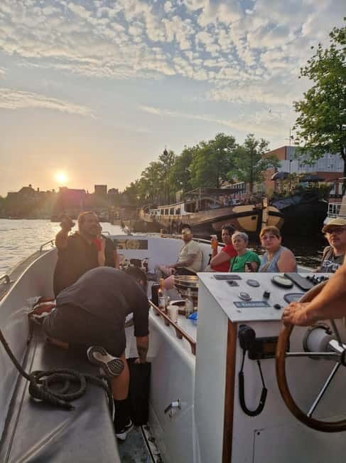 Amsterdam: Friendly 420 Smoking Sunset Cruise - A Deep Dive into the Amsterdam Friendly 420 Sunset Cruise