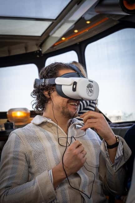 Amsterdam: Historic Virtual Reality Boat Tour - Who Will Love This Tour?