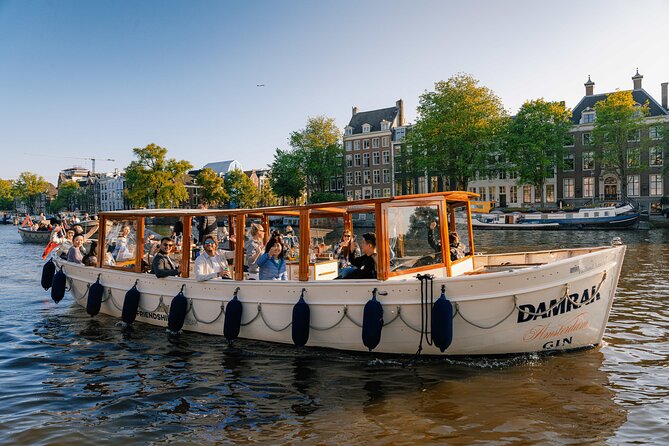 Amsterdam: Luxury Boat Cruise With Beers, Wines & Cocktails - Getting to the Meeting Point