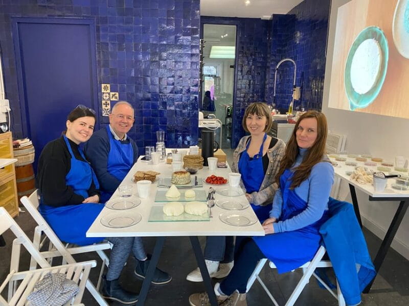 Amsterdam: Make your cheese next to De Hallen - FAQs