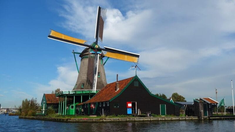 Amsterdam: Marken, Volendam, Edam (Private Driver & Tour) - Why a Private Driver Tour Makes a Difference