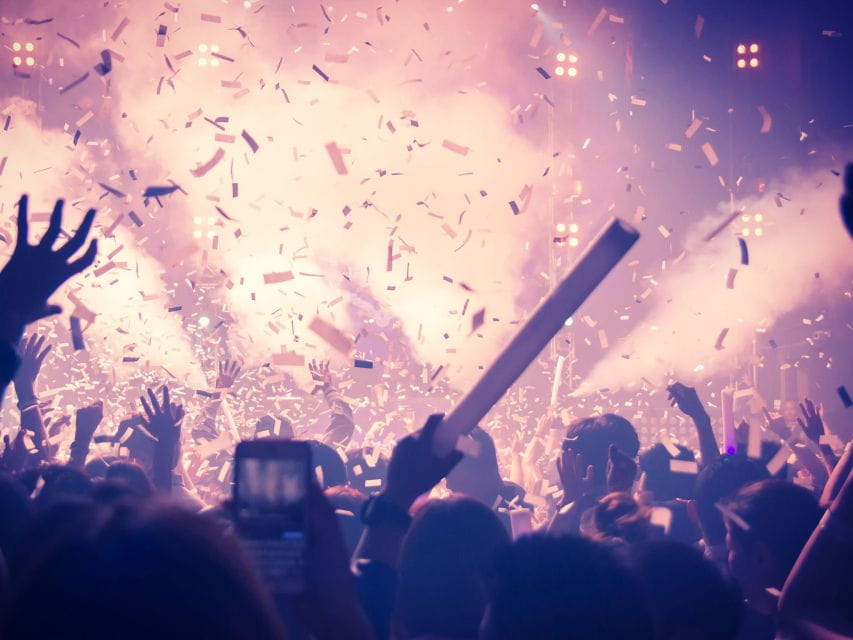 Amsterdam: Moco Museum & Nightclubs Admission Combo W/ Taxi - Value for Money