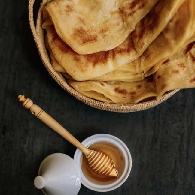 Amsterdam: Moroccan Cooking Workshop - Discovering Moroccan Flavors in a Cozy Amsterdam Kitchen