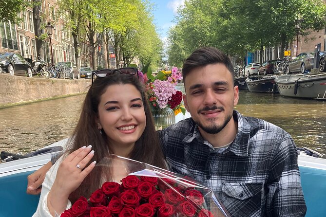 Amsterdam Private Canal Cruise With Live Guide and Drinks - Customizable Itinerary