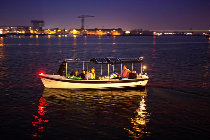 Amsterdam Private Canal Cruise With Live Guide and Drinks - Cancellation Policy