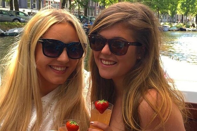 Amsterdam Private Canal Cruise With Live Guide and Drinks - Duration and Timing