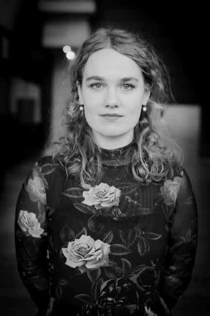 Amsterdam: Private Photo Session with 10 Edited Photos - Who Will Love This Experience?