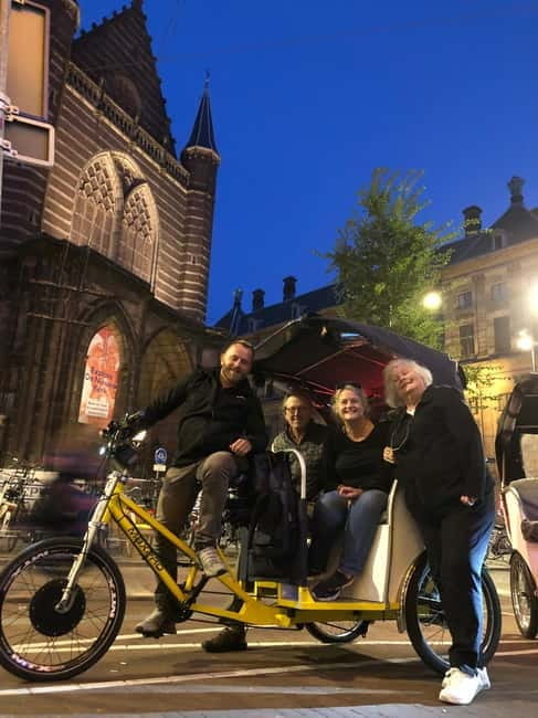 Amsterdam: Private Rickshaw Tour with Local Guide - The Guide and Personal Touch
