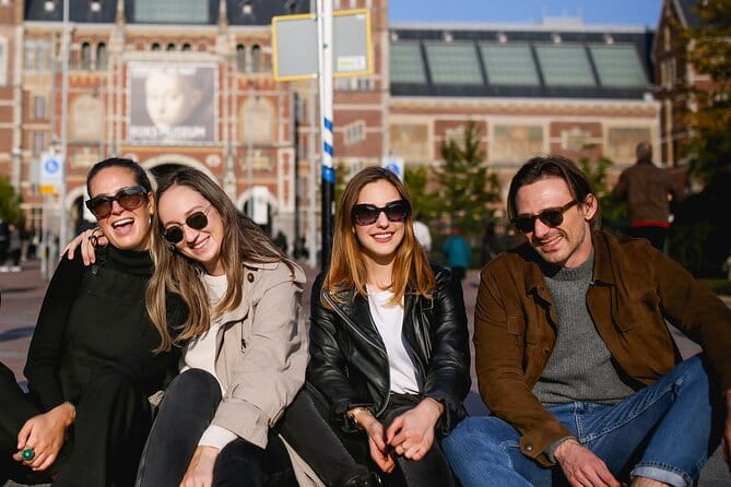 Amsterdam: Professional Rijksmuseum & Museumplein Photoshoot - Price and Value: Is It Worth It?