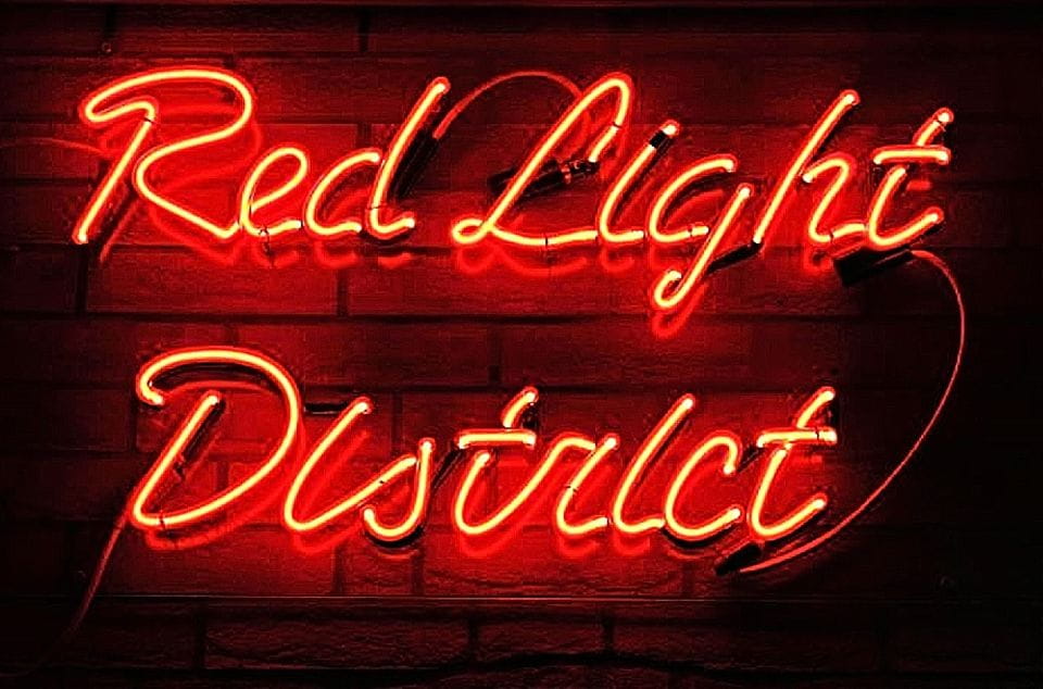 Amsterdam: Red Light District Exclusive Night Tour - What to Expect