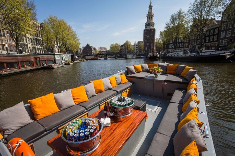 Amsterdam: Red-Light District Pub Crawl and Booze Boat Tour - Customer Reviews and Ratings