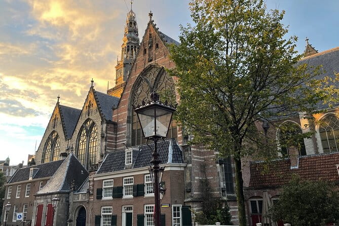 Amsterdam Red Light District: Serene and Other! - Price and Logistics: Good Value for an Informative Experience