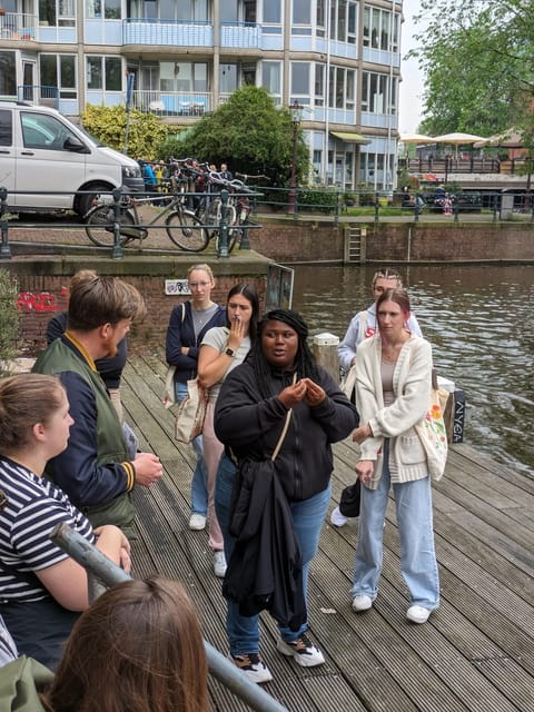 Amsterdam: small group tour: History, humor & hidden gems - FAQ