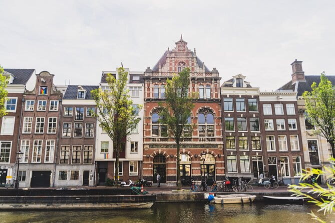 Amsterdam Walking Tour with Cheese Tasting - Who Will Love This Tour?