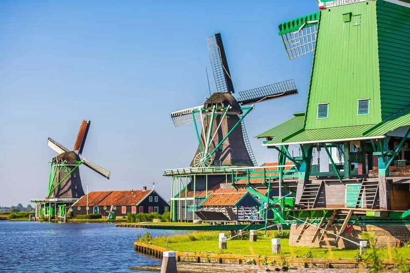 Amsterdam: Windmills village & Giethoorn Private Tour by Car - Discover the Best of Dutch Countryside on a Private Windmills & Giethoorn Tour
