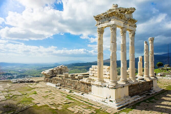 Ancient Pergamon Tour From Izmir - Key Points / Takeaways