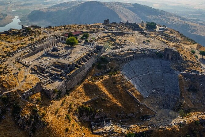 Ancient Pergamon Tour From Izmir - Exploring the Pergamon Experience in Detail
