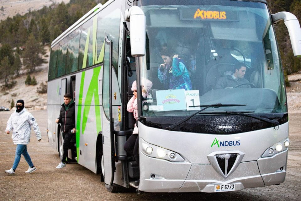 Andorra La Vella: Bus Travel From/To Toulouse - Child Travel Regulations