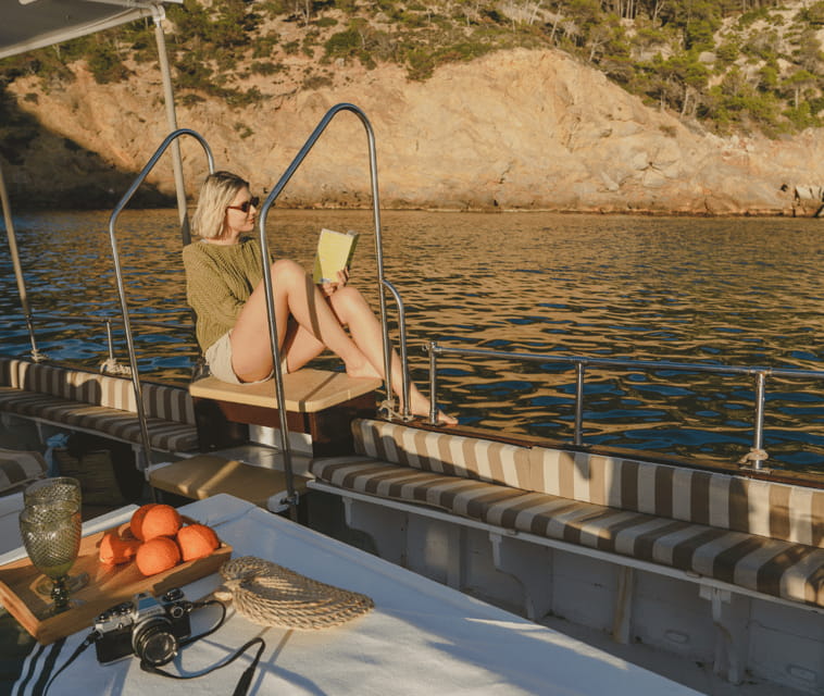 Andratx: 2h Afternoon Tour & snorkelling - Discovering the Coastal Charm of Andratx: A Practical Guide to the 2-Hour Snorkeling Boat Tour