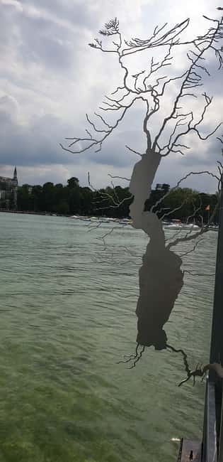 Annecy: enjoy a private city tour with a native guide - Key points / Takeaways