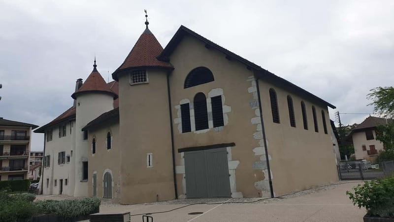 Annecy: enjoy a private city tour with a native guide - Final Thoughts: Is This Tour Right for You?