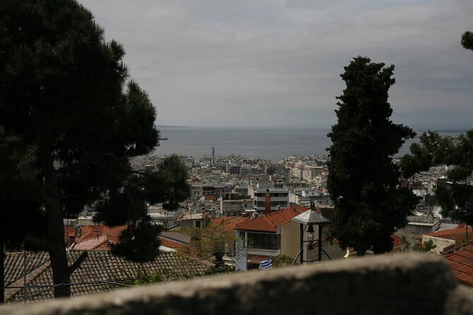 Ano Poli: A walking tour in Thessaloniki's colorful Old Town - FAQ