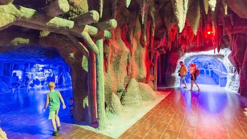 Antalya: Aquarium, Wax Museum, Snow World, Wild Park - FAQ