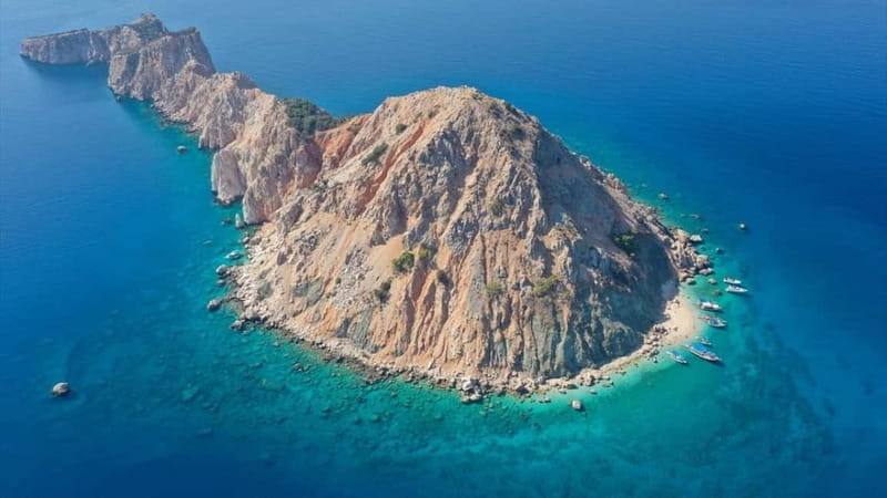 Antalya / Belek / Kemer Suluada Maldiv Yemekli Tekne Turu - The Charm of Suluada: Why It Lives Up to Its Name