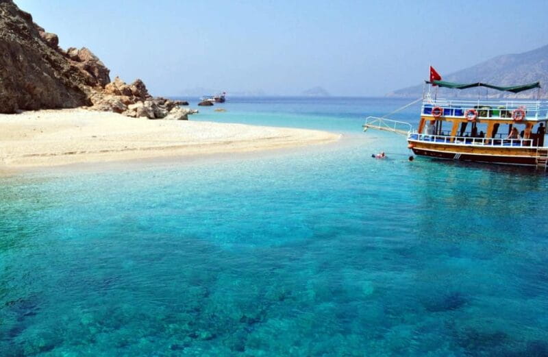 Antalya / Belek / Kemer Suluada Maldiv Yemekli Tekne Turu - Logistics, Duration, and What to Expect