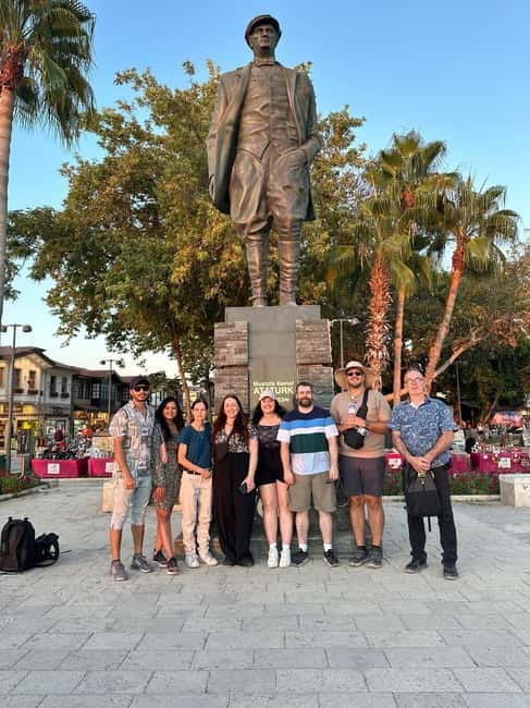 Antalya: Guided Old City Walking Tour of City Highlights - Discovering Antalya’s Old Town: A Practical, Enjoyable Introduction