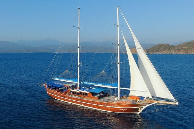 Antalya Old City, Museum, Waterfall Tour - What’s Included and What’s Not