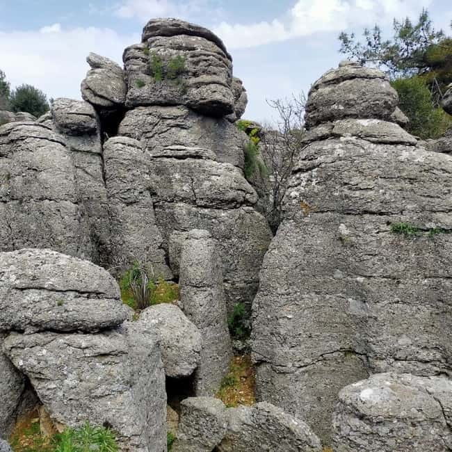 Antalya:Jeep Safari Taz Canyon, Selge theater Adam Kayalar - The Man-like Rocks: Nature’s Eccentric Sculptures