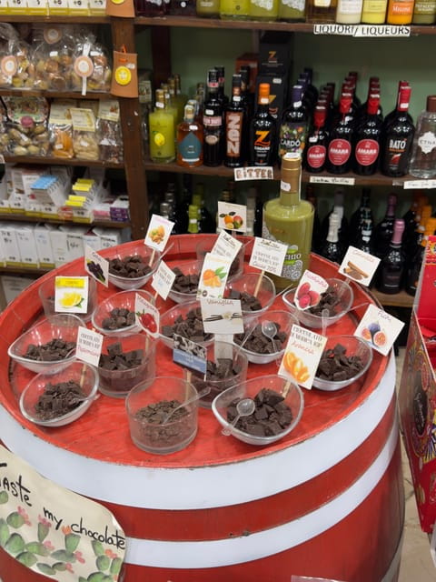 Anti-Mafia Heroes (Cool Hours) Morning Walking Tour - Ending at Piazza della Kalsa