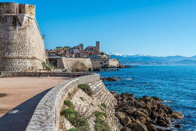Antibes-Cannes-ST Paul - Cannes: The Glamour of the Croisette and Beyond