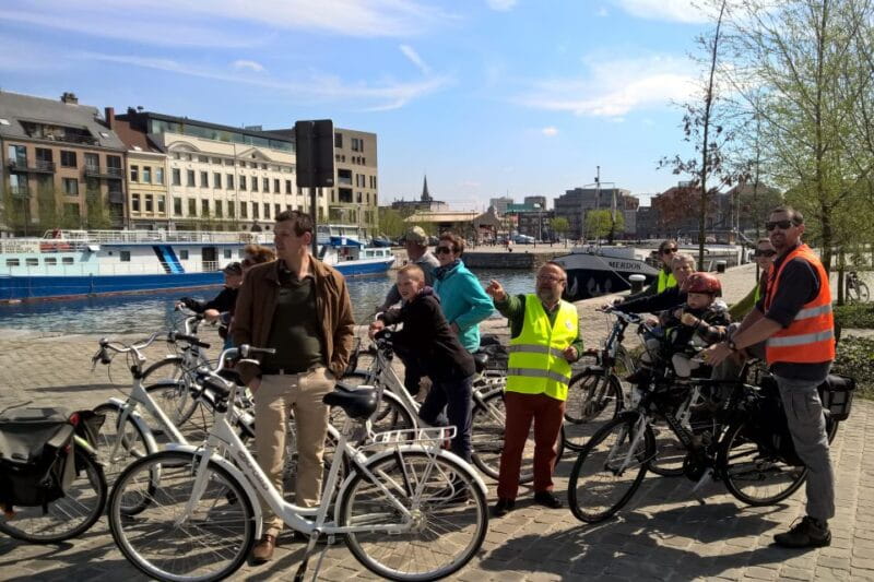 Antwerp: City Highlights Guided Bike Tour - Key points / Takeaways
