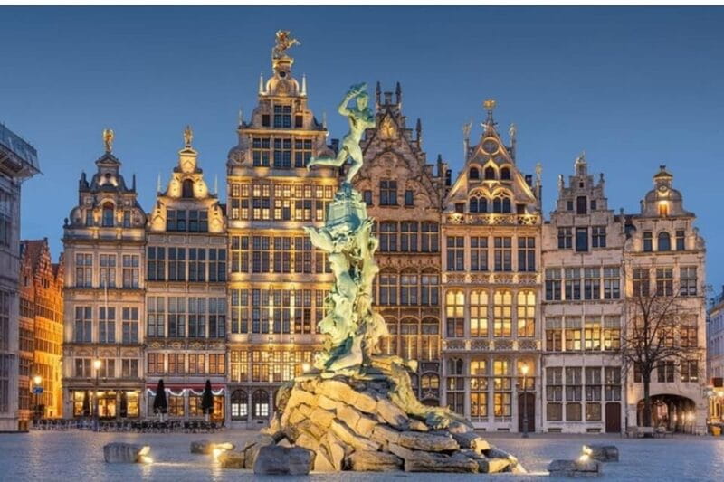 Antwerp: Must-See Attractions Private Walking Tour - Experiencing Art and Fashion