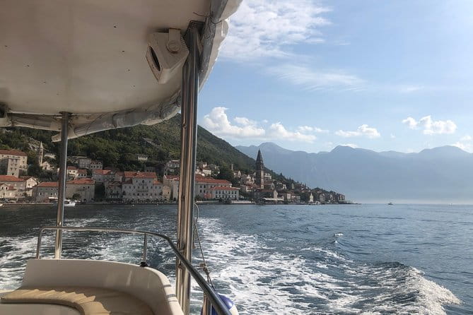 Aphrodisiac Boat tour and Blue Cave swimming - Oyster Tasting and Montenegrin Wine in Perast