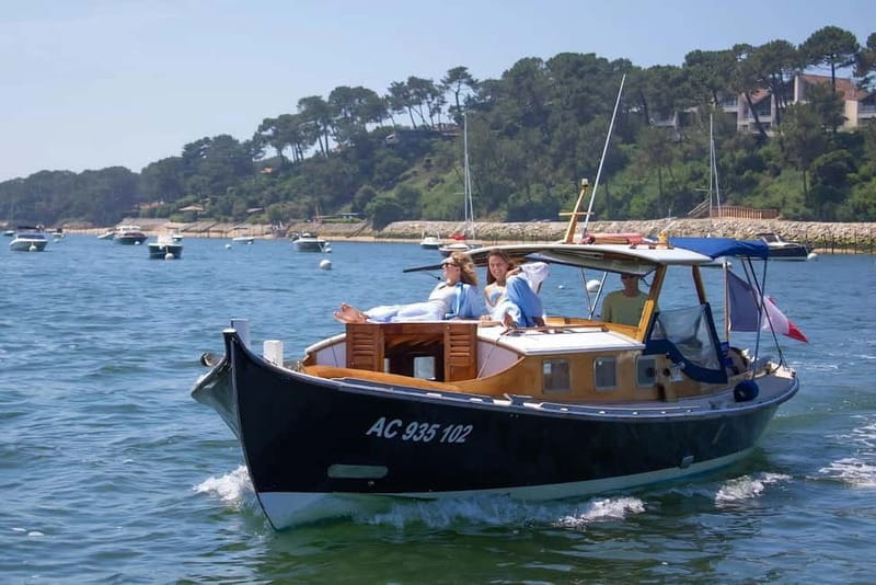 Arcachon: Discover the Bay on Board a Traditional Boat - Who Is This Tour Best For?
