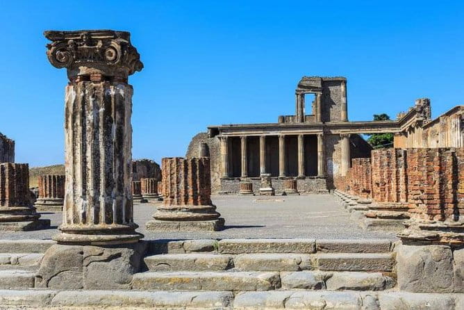Archaeological Site of Pompeii - FAQ