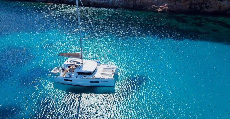 Archipelago di La Maddalena: Catamaran Tour Full day-Lunch - Price & Practical Considerations
