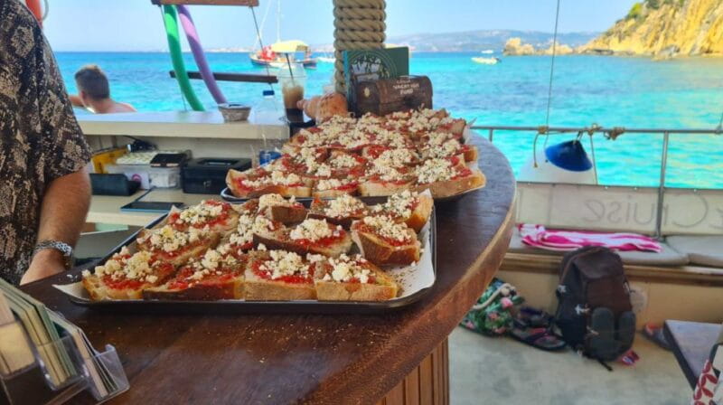 Argostoli: Daily cruise with food & drinks around Kefalonia - Key Points / Takeaways