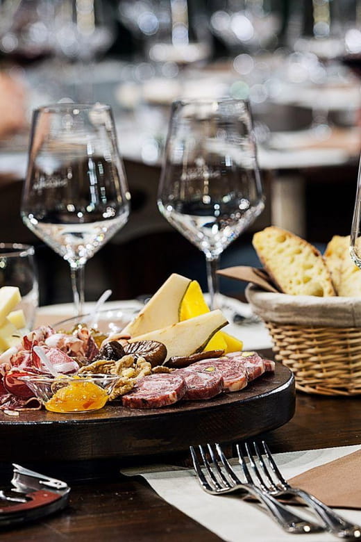 Argostoli: Kefalonian Wine Tasting with Gourmet Lunch - FAQ