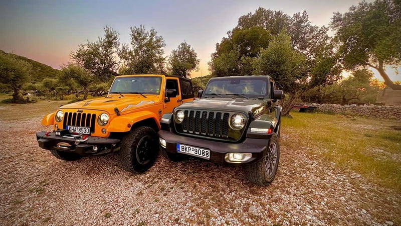 Argostoli: Private Jeep Wrangler Tour with Photo Stops - Key Points / Takeaways